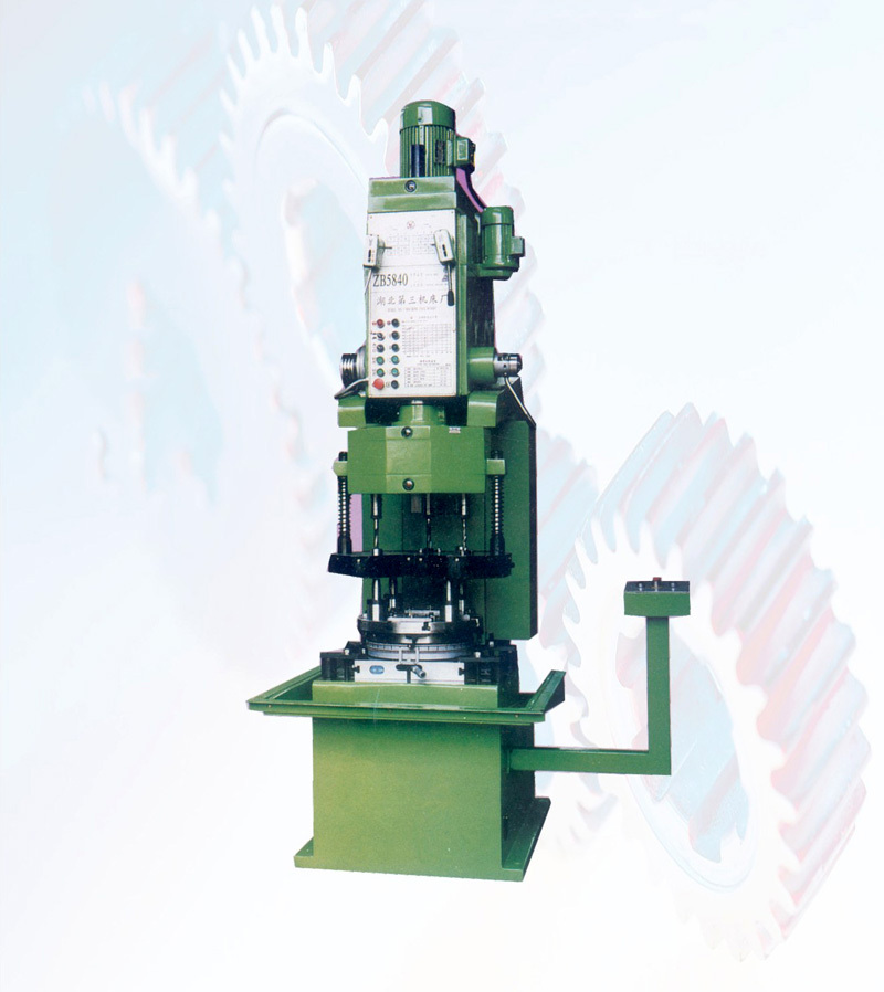 半(bàn)自動多軸(zhou)立式鑽床(chuang)